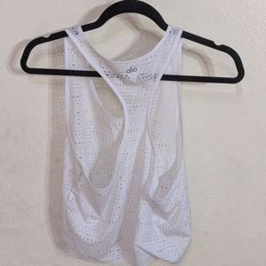 Like new Alo crop tank